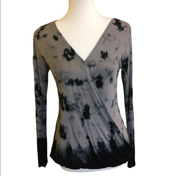 Tie Dye Cross-front Top by Rock & Republic - Picture 4 of 11